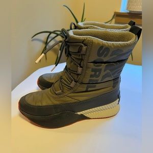 EUC Sorel Winter Snow Boots